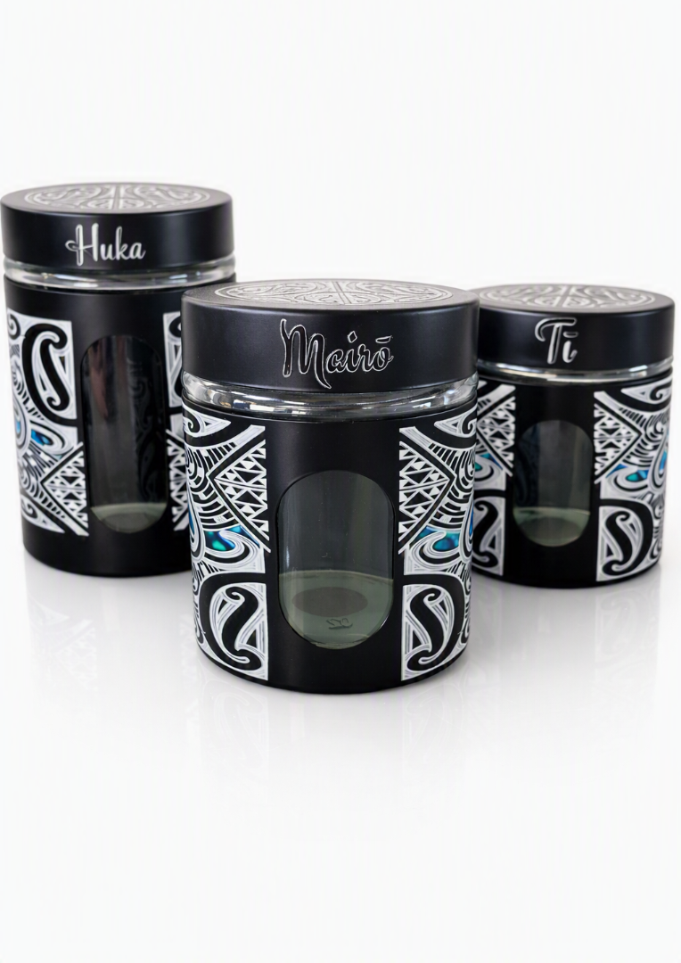 Te Teo Pō Whanau Set